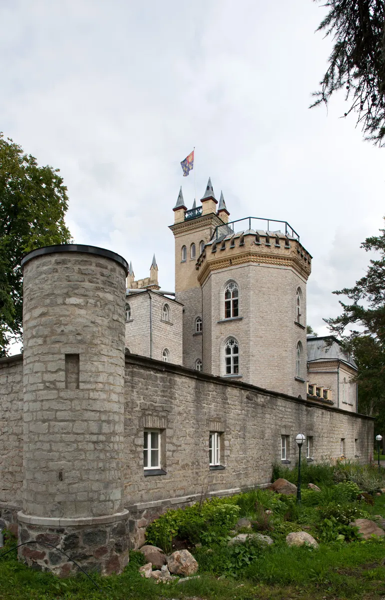 Castle garden